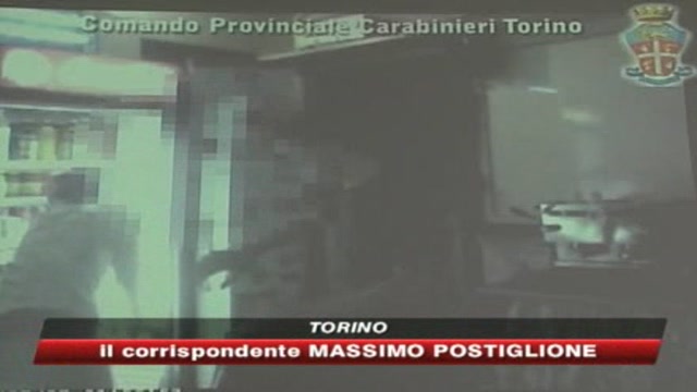 Rubavano alcolici, 4 minorenni denunciati a Torino