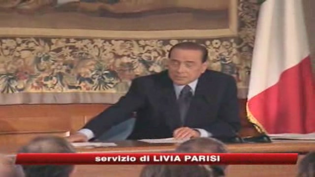 Berlusconi contro Rai: Non può attaccarmi. Pd insorge