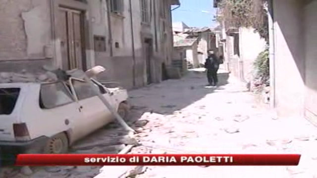 Abruzzo, Cialente stoppa Berlusconi: case insufficienti