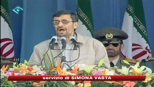 Ahmadinejad: Truppe straniere via dall'Afghanistan