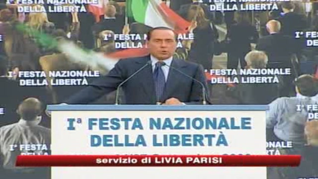 Berlusconi attacca la sinistra, Bersani: un comiziaccio