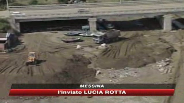 Messina, 22 morti. Berlusconi: faremo nuove case
