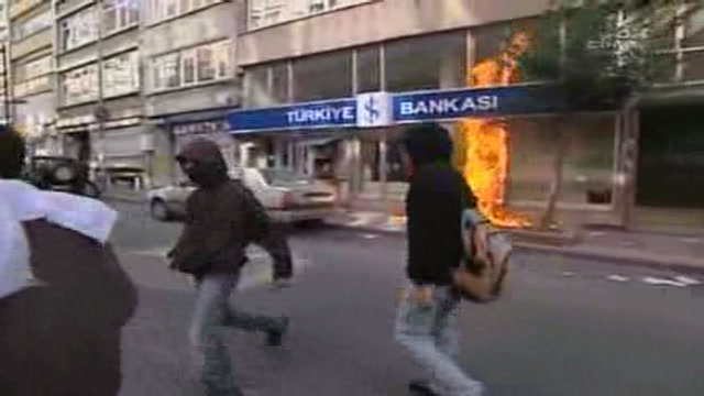 Istanbul, secondo giorno di scontri al vertice Fmi