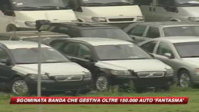 Roma, 150mila auto fantasma. Presa banda di falsari