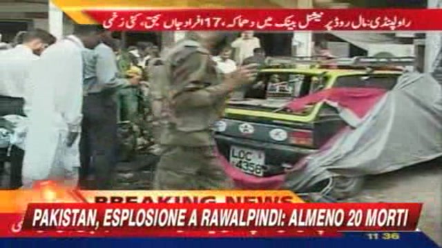 Pakistan, esplosione a Rawalpindi: almeno 15 morti