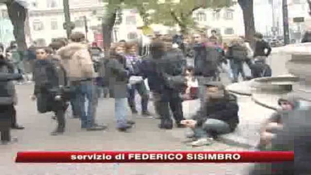 Milano, processo per direttissima a studenti arrestati