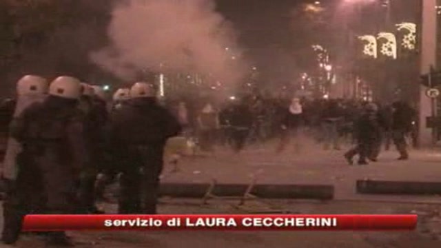 atene_manifestazione_anarchici_arrestati_5_italiani