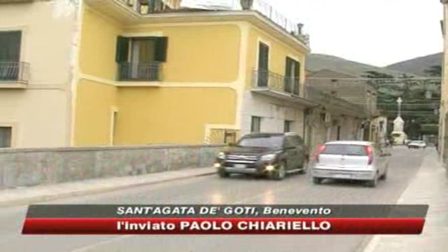Benevento, Uccide il padre per motivi economici