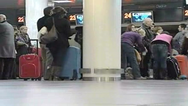 Terrorismo, allarme a Ciampino per bagaglio sospetto