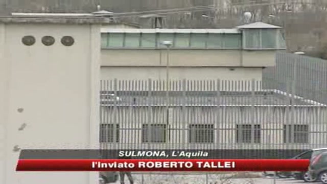 sulmona_reazione_dei_detenuti_per_suicidio_in_carcere