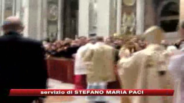 Benedetto XVI incontra e perdona donna che lo aggredì