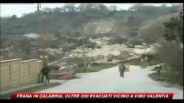 Frana in Calabria, oltre 200 evacuati vicino a Vibo Valentia