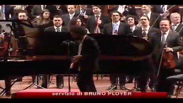 Bollani suona Gershwin al palco della musica