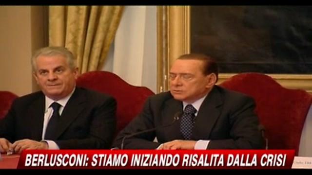 Berlusconi: stiamo iniziando la risalita dalla crisi