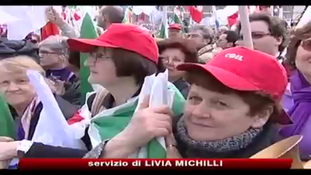 Centrosinistra in piazza a Roma per regole e democrazia