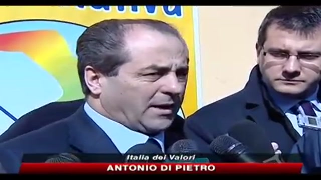 Inchiesta Trani, Di PIetro, io un bersaglio di Berlusconi