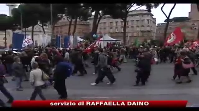 Roma, manifestazione contro privatizzazione dell'acqua