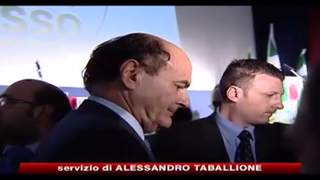 Bersani: Berlusconi parla da capopopolo e non da capo del governo
