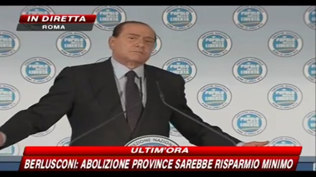 4 - Berlusconi risponde a Fini