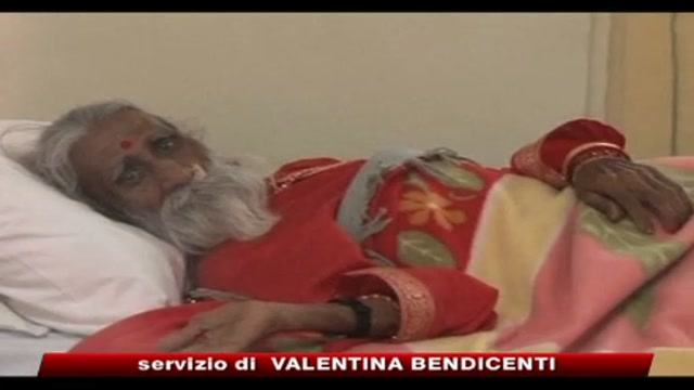 India, santone a digiuno da 74 anni gode di ottima salute