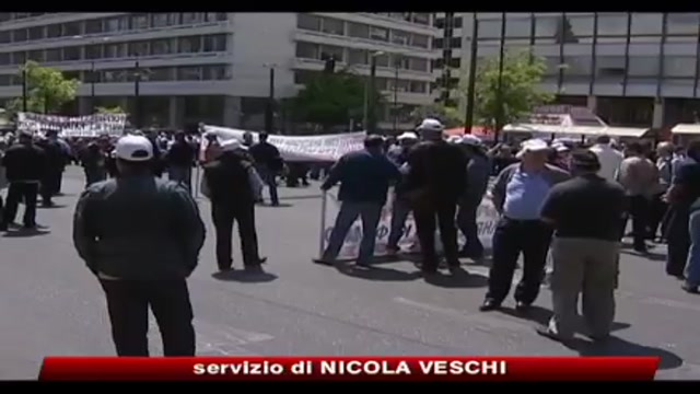 Atene, oggi due cortei dei sindacati per la festa dei lavoratori
