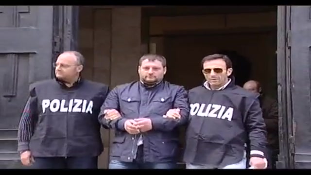 Napoli, arrestati quattro ladri che si fingevano Carabinieri
