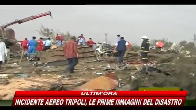 Incidente aereo Tripoli, le prime immagini del disastro