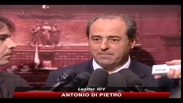 Manovra, Di Pietro: Berlusconi ha fallito, si torni al voto