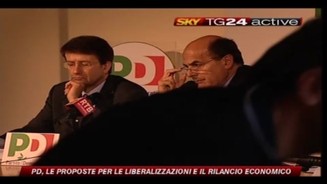 3- Bersani, conferenza stampa