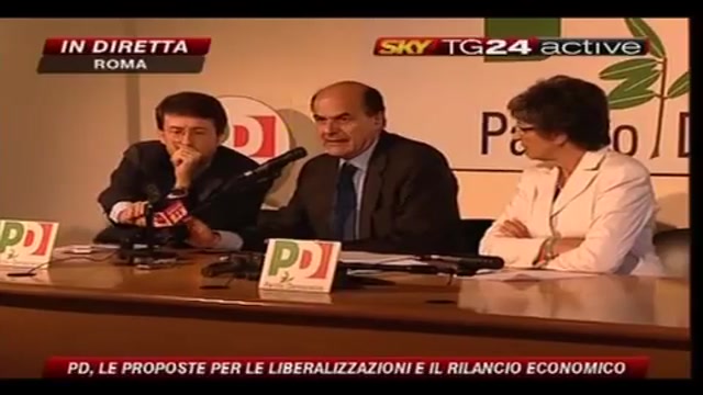 9- Bersani, conferenza stampa