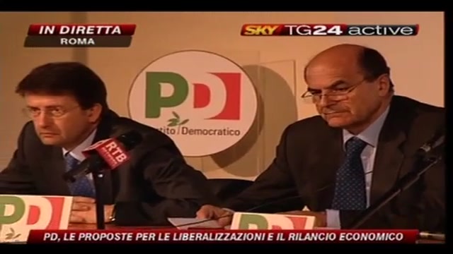 8- Bersani, conferenza stampa