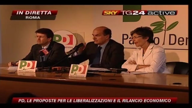 7- Bersani, conferenza stampa