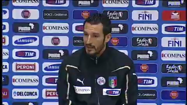 Zambrotta si toglie qualche sassolino