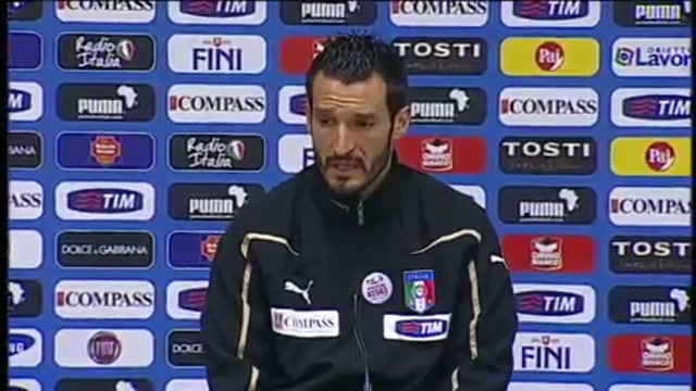 Zambrotta non ci sta e azzittisce chi critica la Nazionale