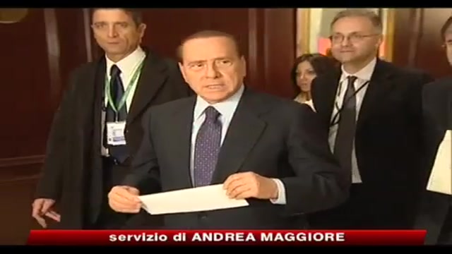Berlusconi: Fini smetta con le provocazioni quotidiane