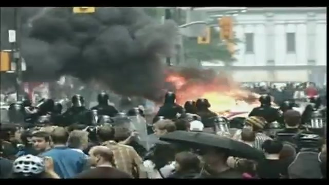 G20, a Toronto scontri tra black block e polizia