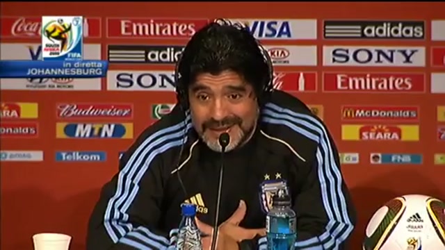 Maradona: Rosetti ha sbagliato tutto