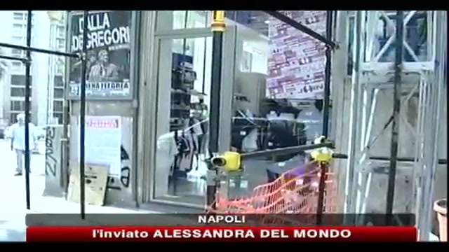 Napoli, video commercianti denuncia degrado della città
