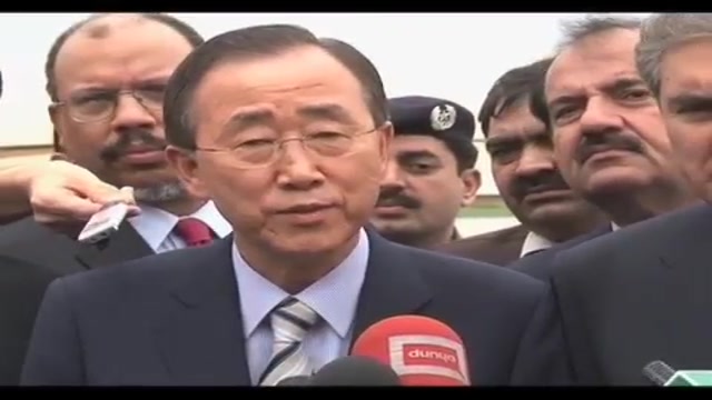 Alluvioni in Pakistan, arriva Ban Ki-moon: il mondo è con voi