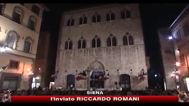 Palio di Siena, muore turista colpito da pezzo di balcone