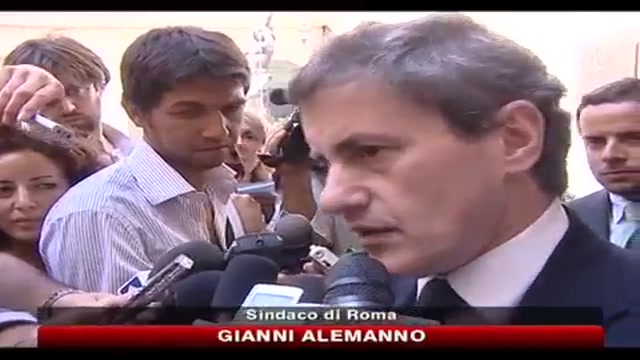 Campi Rom, Alemanno: al via la chiusura insediamenti nomadi