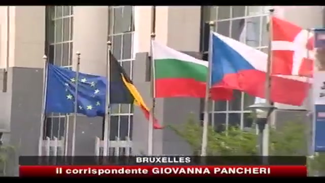Parlamento europeo condanna la Francia per espulsioni Rom