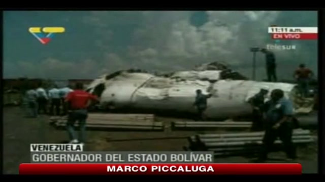 Venezuela, aereo si schianta in fase di atterraggio