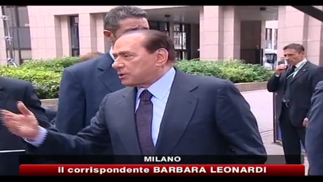 Linate, atterraggio d'emergenza per l'aereo di Berlusconi