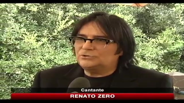 Musica, Renato Zero il 30 settembre compirà 60 anni