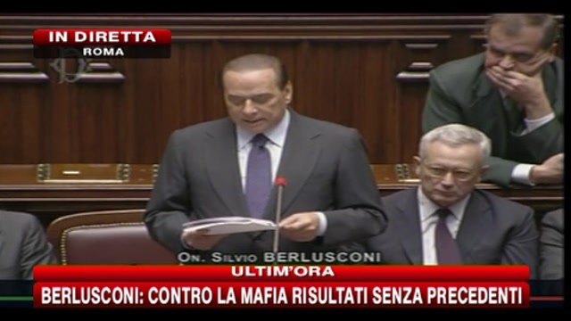 8- Berlusconi: gli sbarchi clandestini