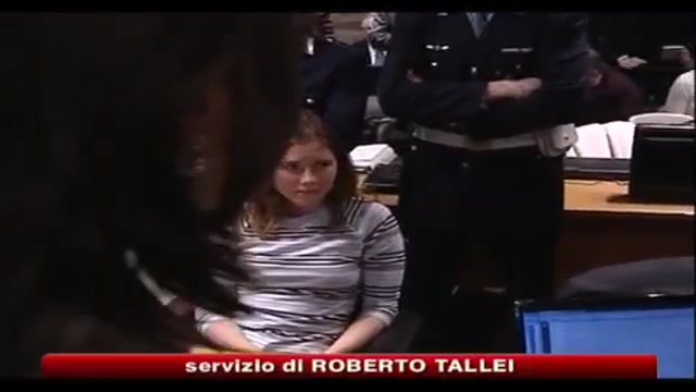 Perugia, Amanda Knox in tribunale per calunnia a polizia