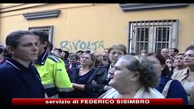 Portici, i funerali della donna uccisa in agguato a Napoli