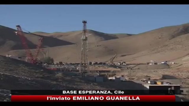 Cile, domani alle 5 liberi i minatori intrappolati da due mesi