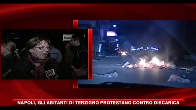 Napoli, gli abitanti di Terzigno protestano contro discarica